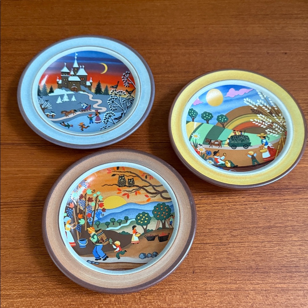 Schramberg Majolika ceramic collector's plates, 3 of “Four Seasons" series